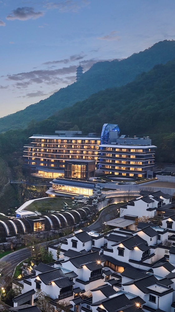 Xianghu Liberty Manor