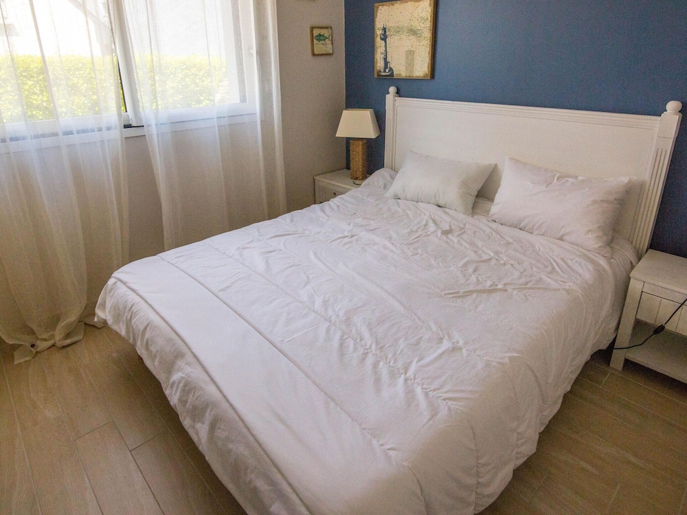 Villa in Port Blanc Near Scenic Beaches view 2