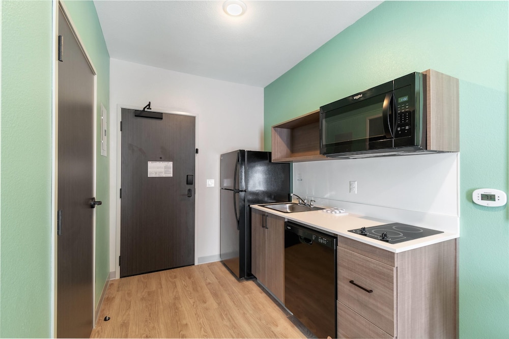 Echo Suites Extended Stay by Wyndham Fort Worth Alliance
