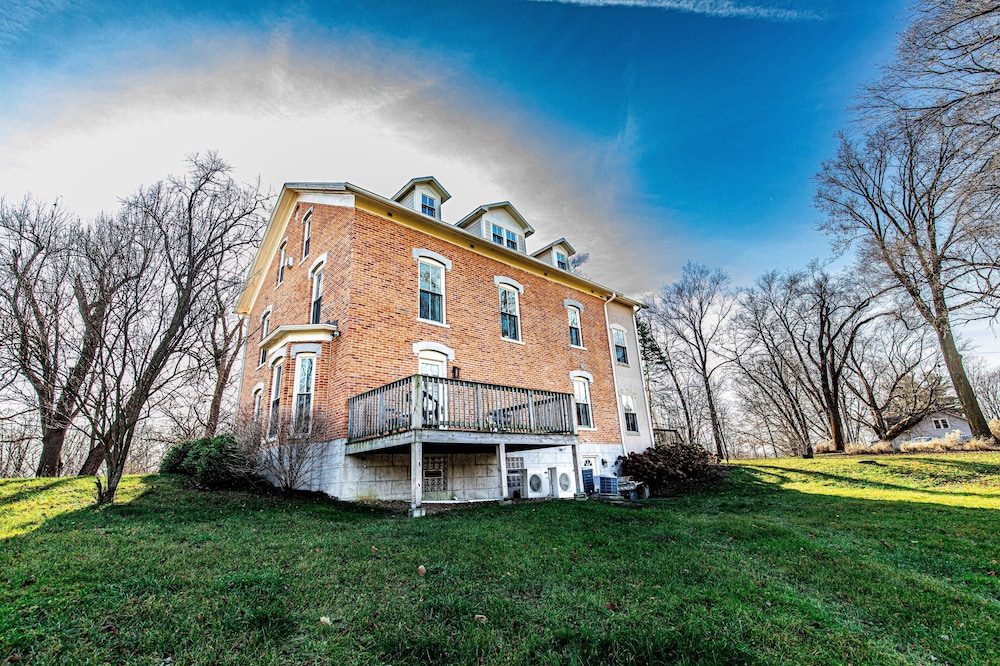 Furness Mansion - Property Image 26