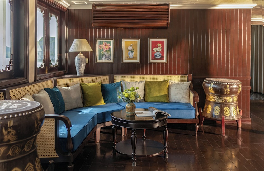 The Au Co Cruises - Image 2