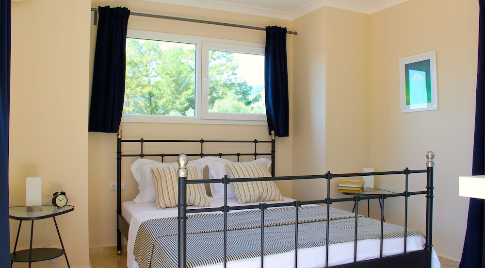 Silverhill Villas by Villa Safiya view 5