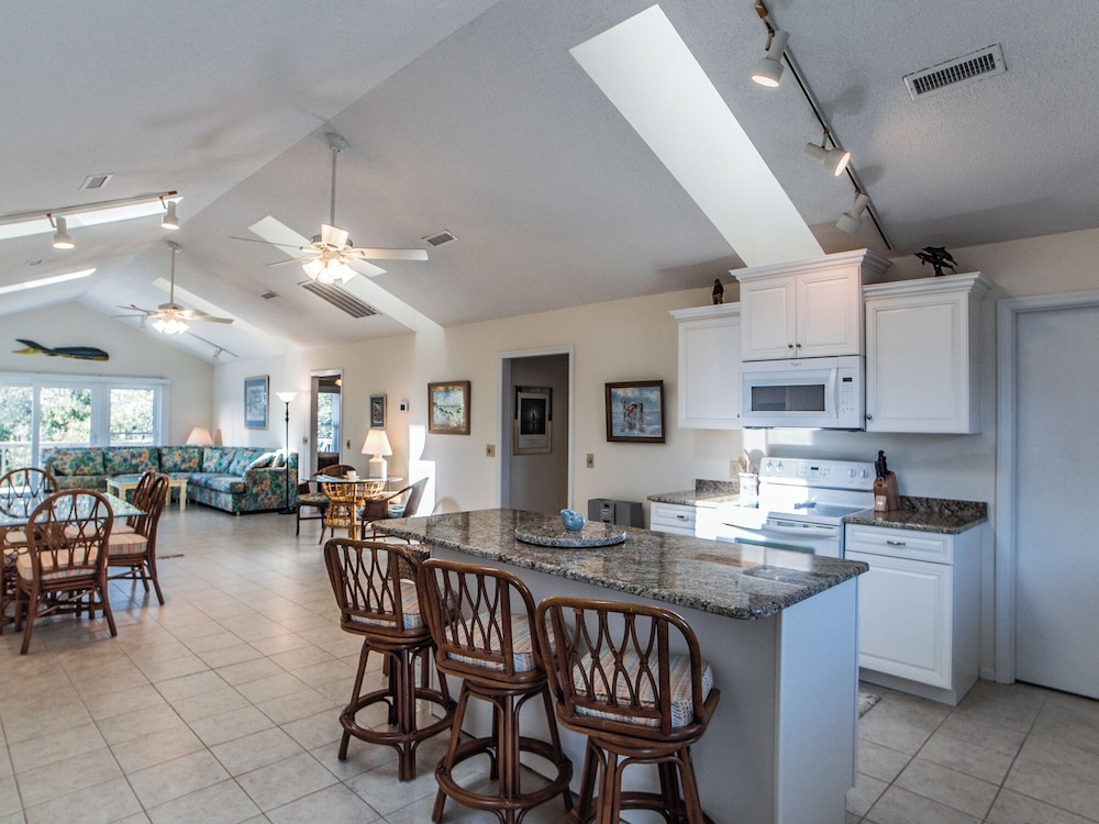 Dock Holliday by Topsail Realty
