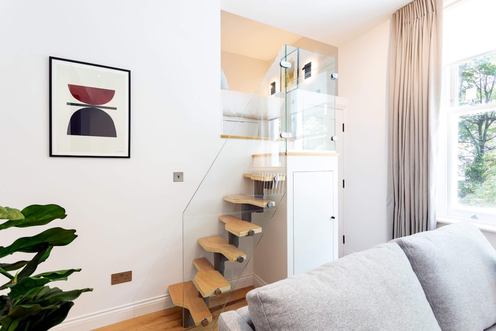 Coleherne Road Residence VI