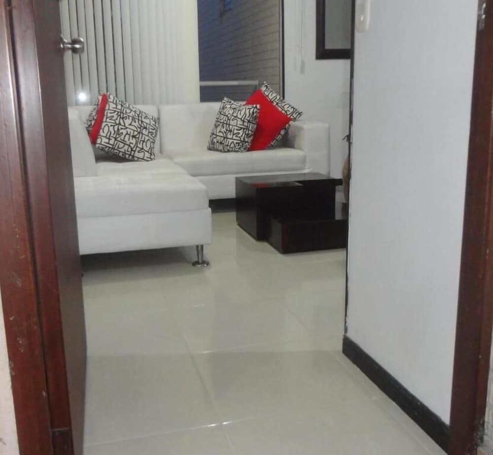 Emdoralahouse view 3