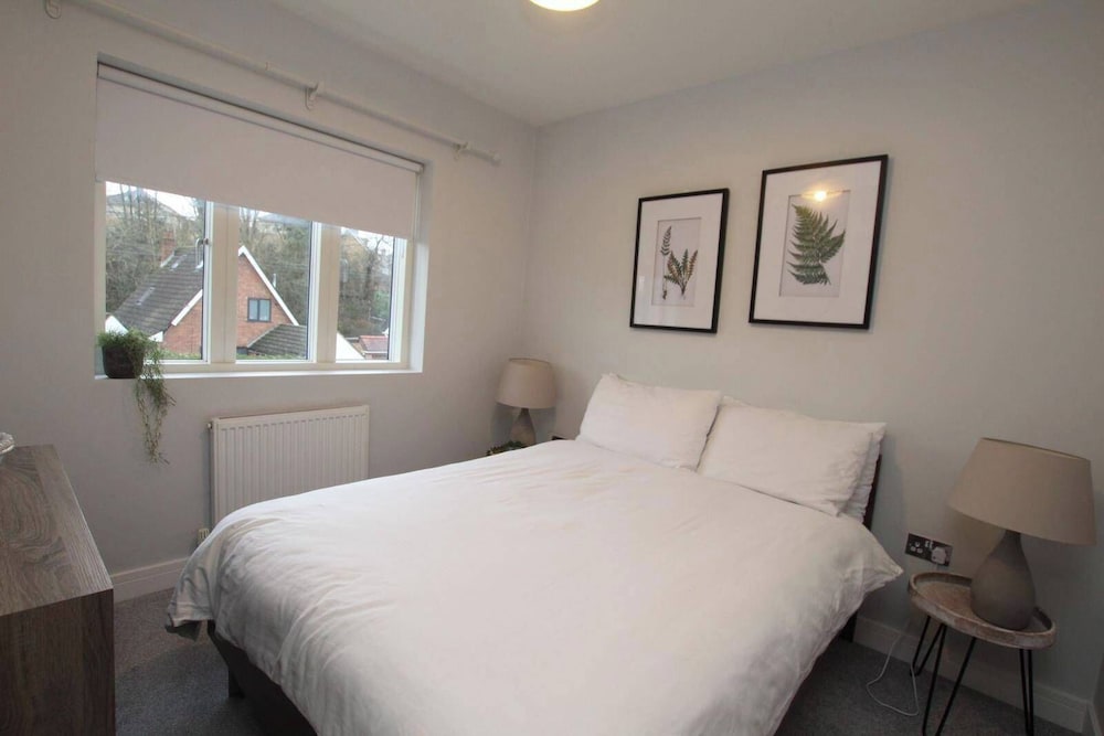 Essex Luxury Retreat With 6 Bedrooms
