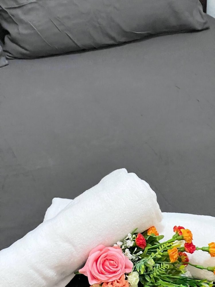 Unistay Coast Res R31 with Bal-Sunset Vw