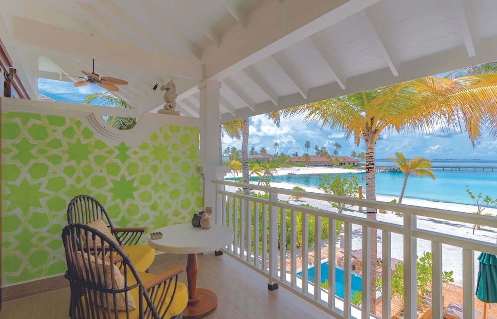 SAii Lagoon Maldives, Curio Collection By Hilton 172