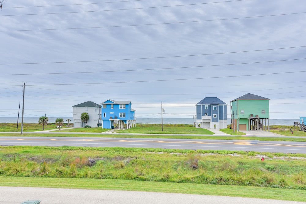 Terramar Beach Haven w/ Pool Access!