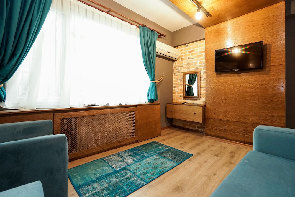 Cube Suitler - Image 36