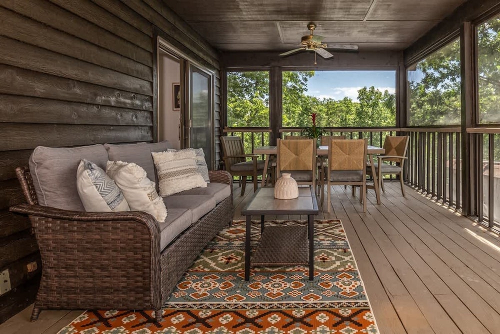 Shenandoah Retreat - Family Home