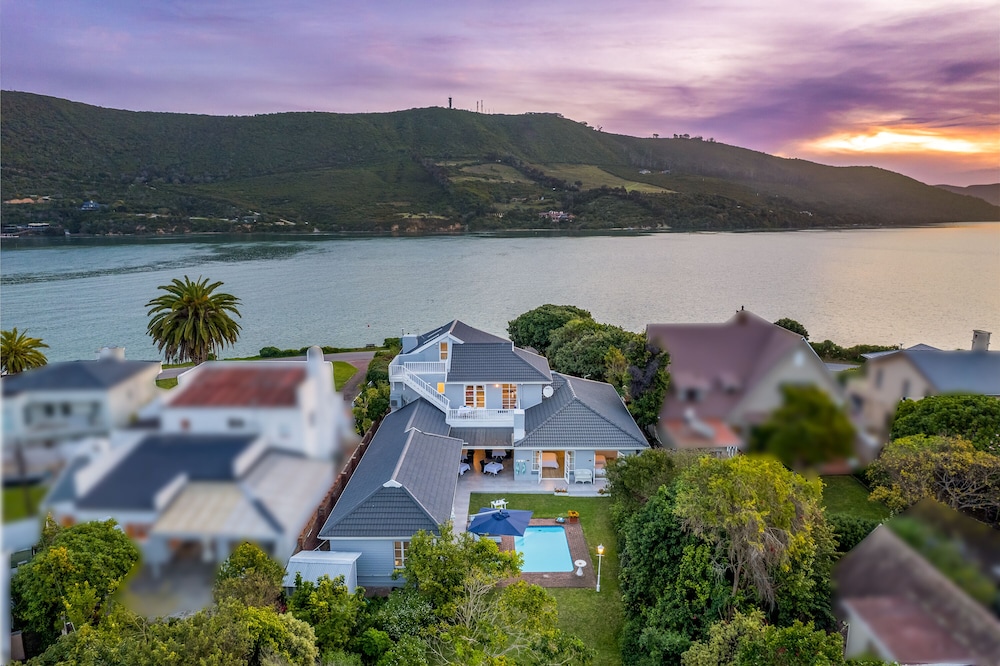 The Knysna Belle