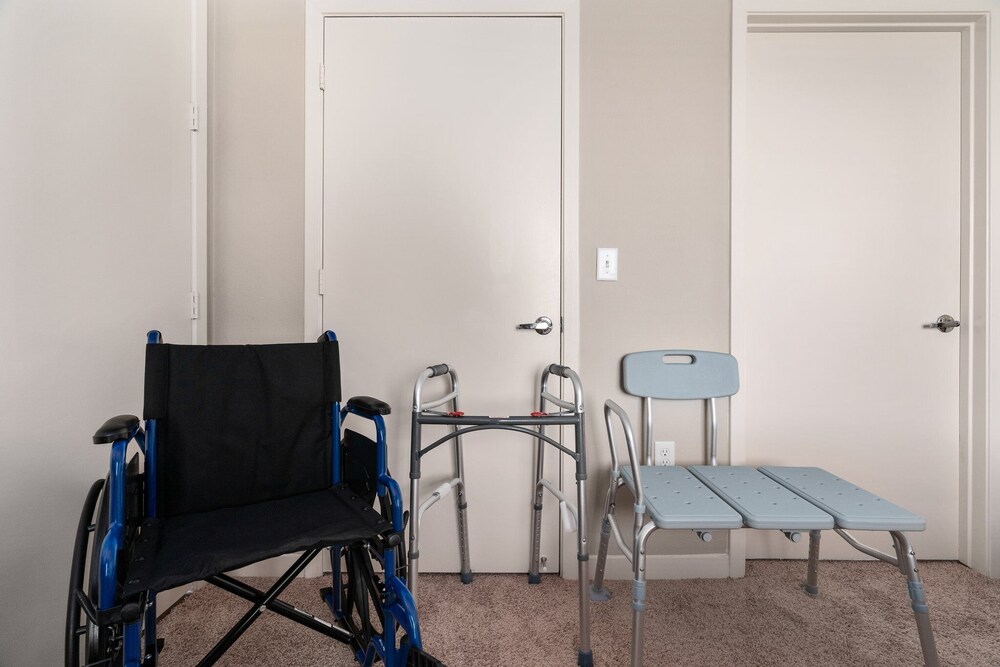Lodgeur Med Center