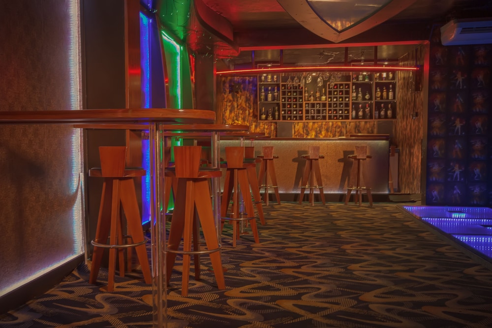 Avenra Beach Hotel