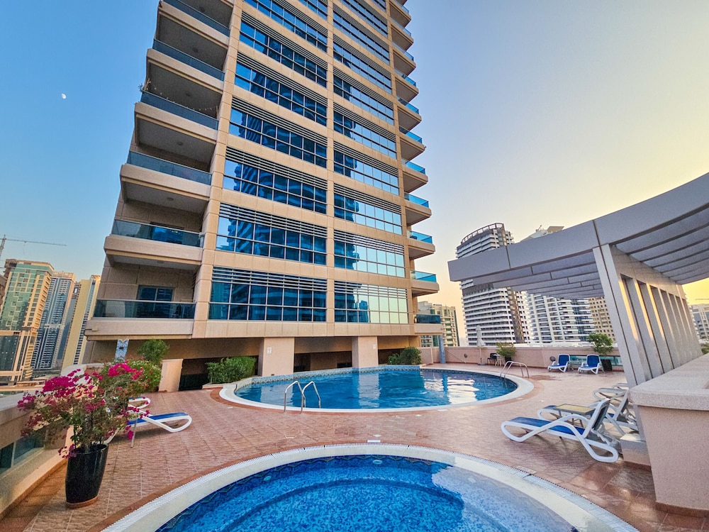 Easygo- Serene STU in Dubai Marina Zum