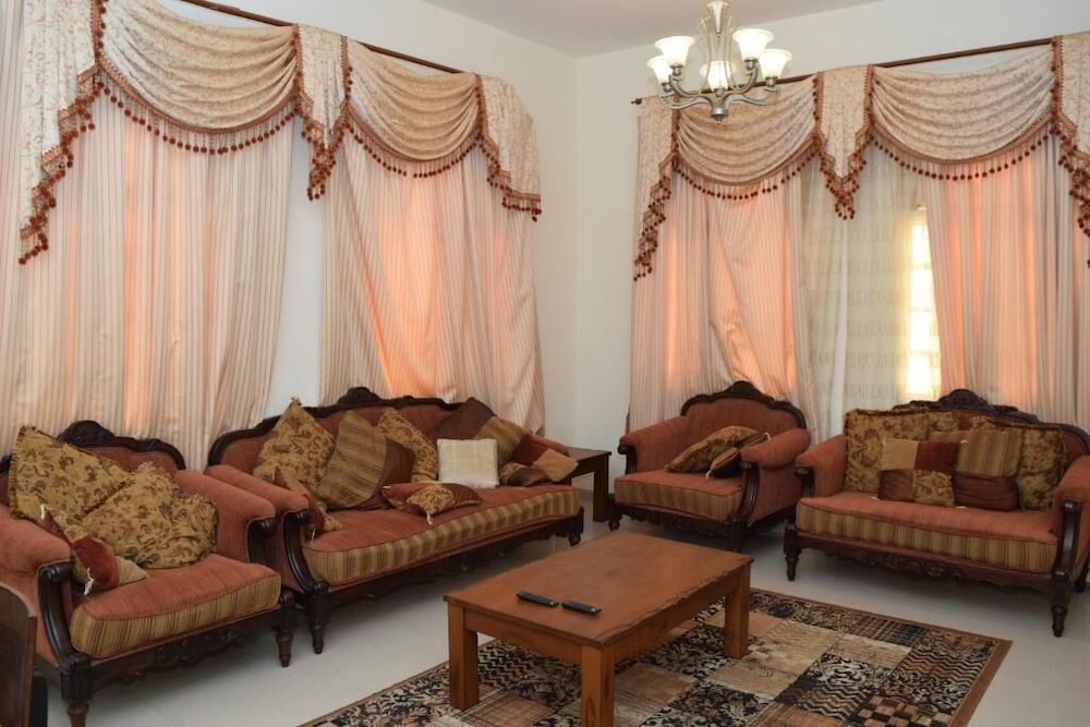 Red-37 - Bn Breek Villa