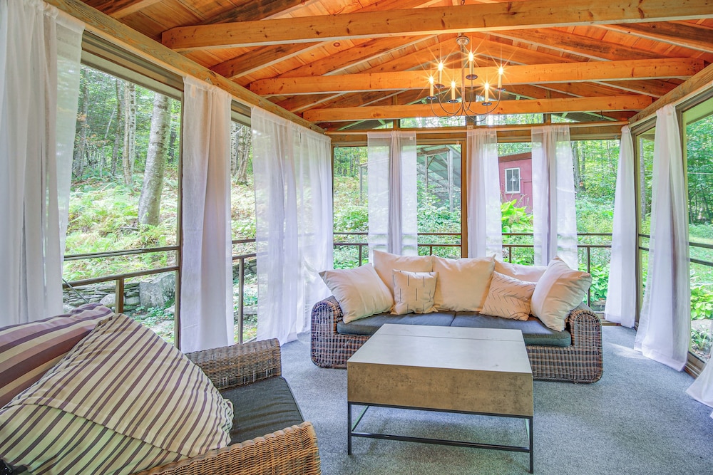 Outdoor-adventure Haven 14 Mi to Mount Snow Skiing
