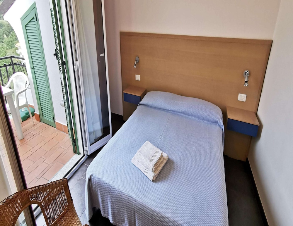 Apartment in Pietra Ligure photo 4