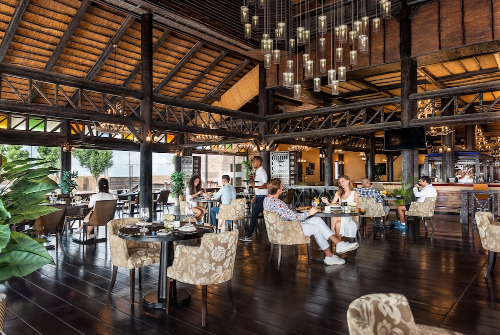 Al Maya Island & Resort