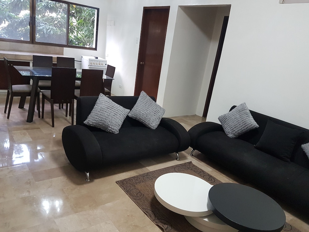 TSC Suites by Eastland Residences