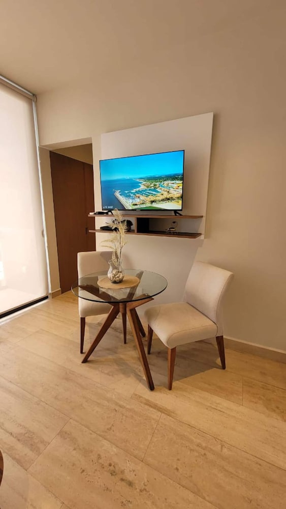 Beautiful & Cozy Apartment in PdC Ocean View