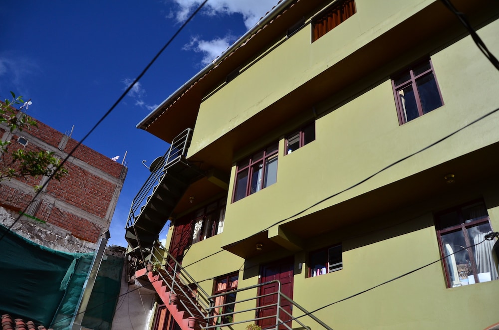 Hospedaje Keros Bed & Breakfast