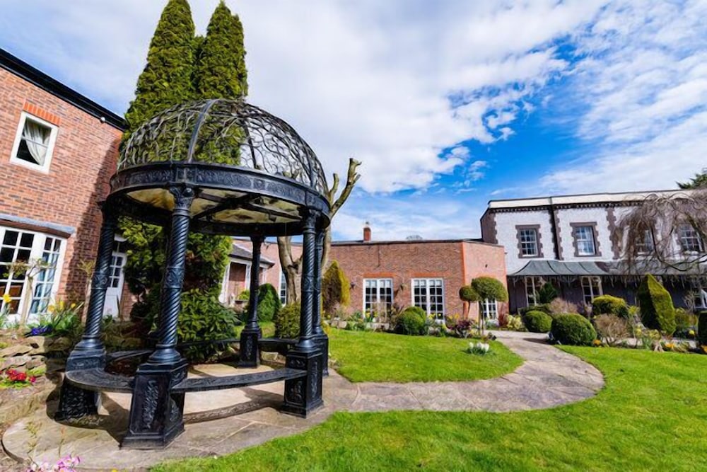 Rossett Hall Hotel