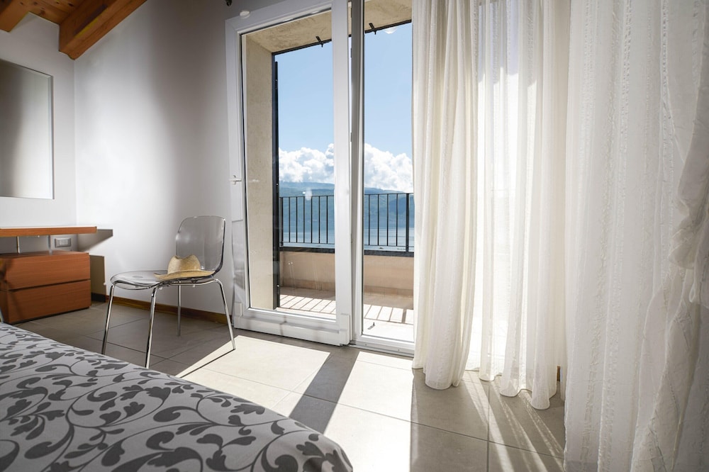 Residence Nautic Resort San Carlo, Gargnano