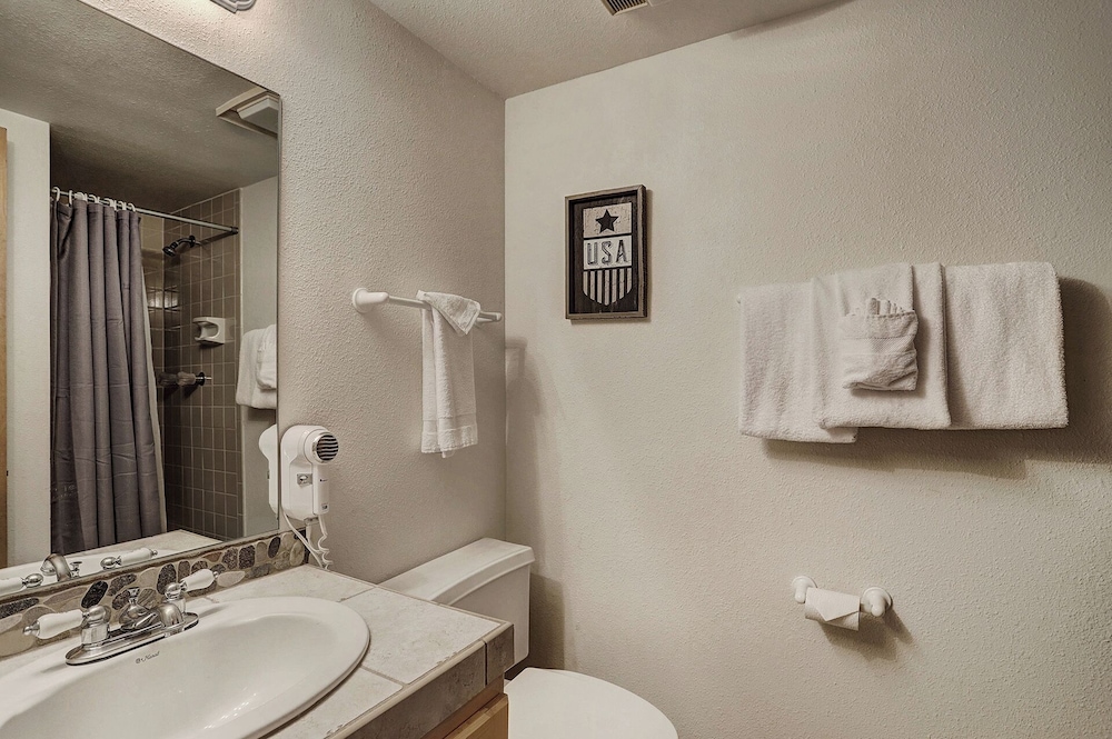 SkyRun - Vacation Condos in Copper Mountain Resort CO