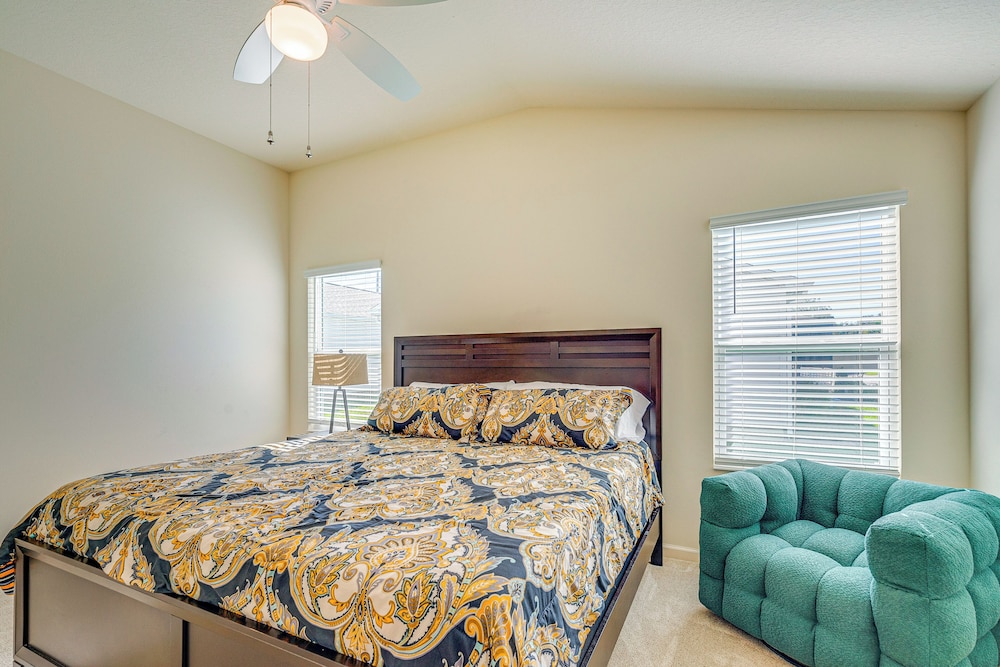 Golf, Shop & Unwind: Lovely Home in The Villages!