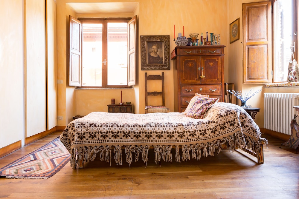 Lovely 2-bed Apartment in Roma