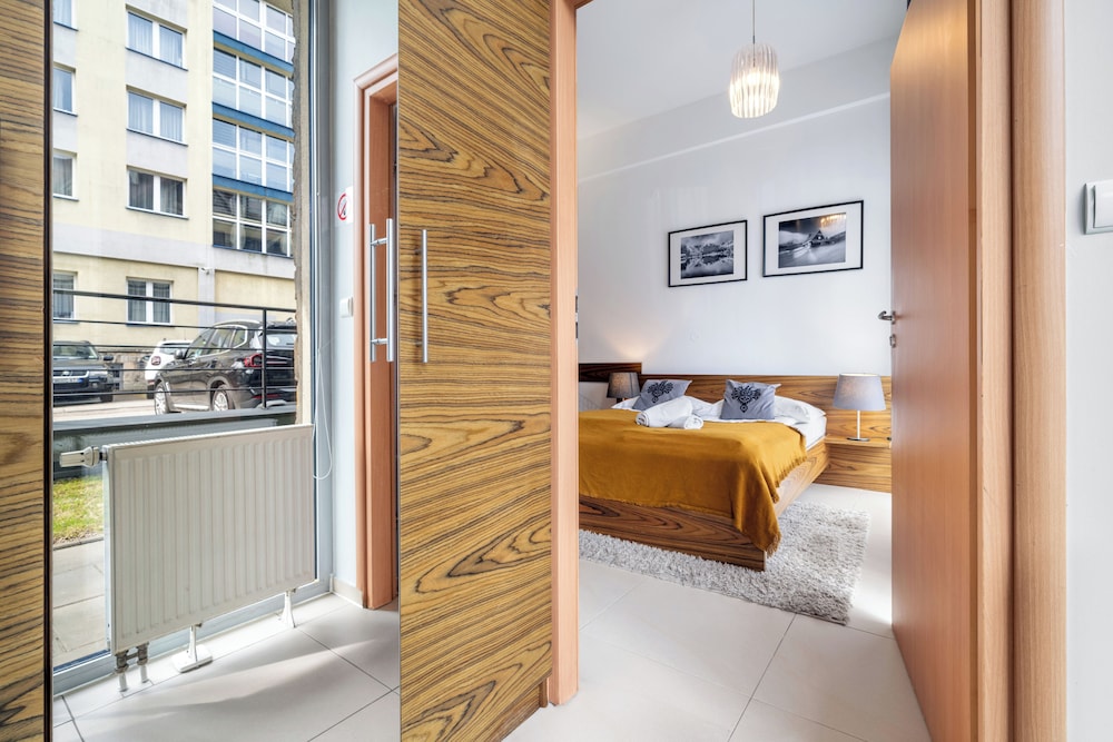 RentPlanet - Apartamenty Brzozowa