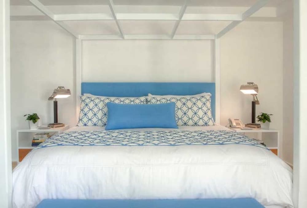 Casa Feliz by Unlimited Luxury Villas