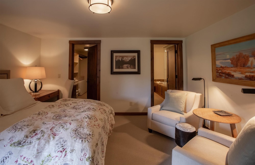 The Cabins At Snake River Sporting Club