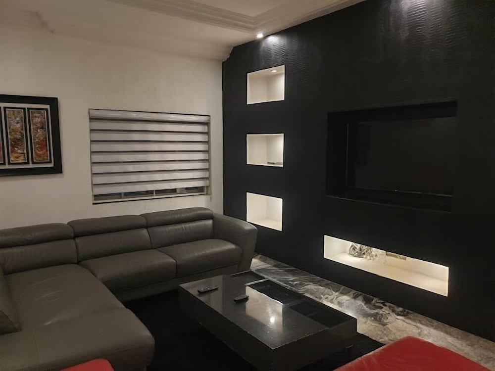 NiCotel Apartments