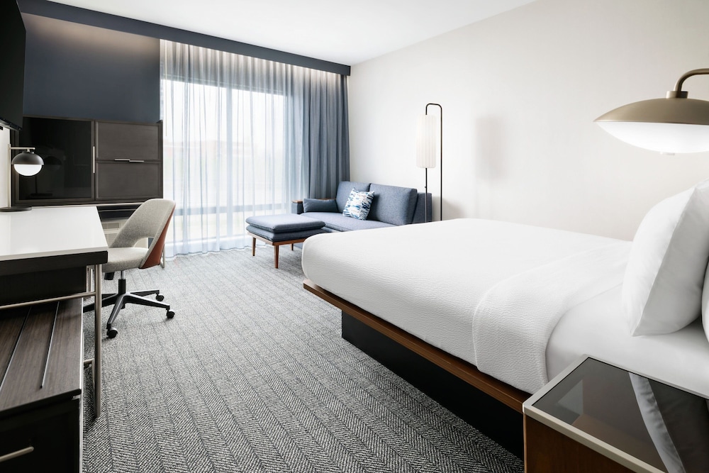 Courtyard By Marriott New Castle - Property Image 19