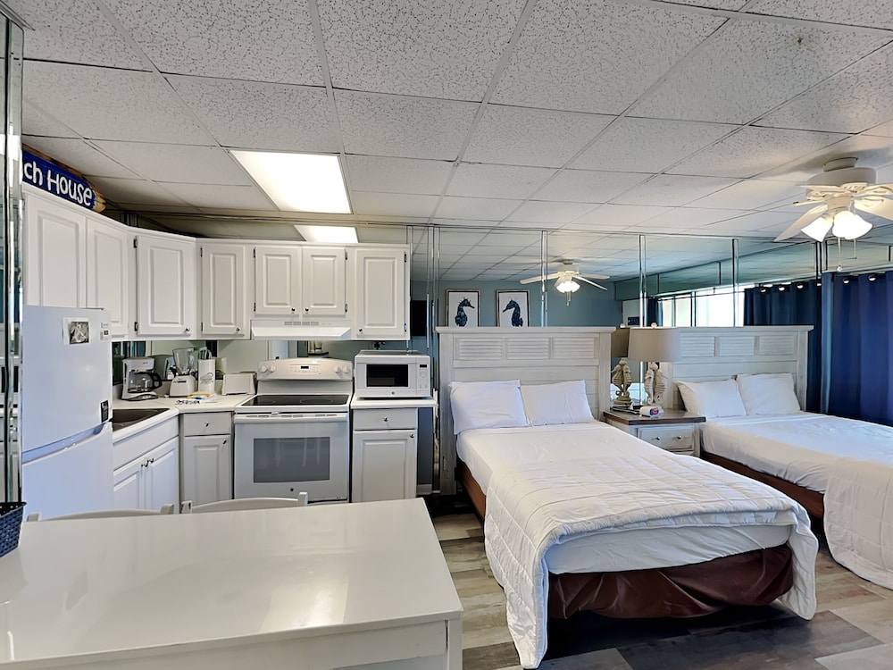 Continental Condominiums II by Resort Collection
