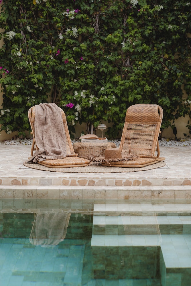 Xanthe 3BR Villas 2 Mins to Ulu Beach