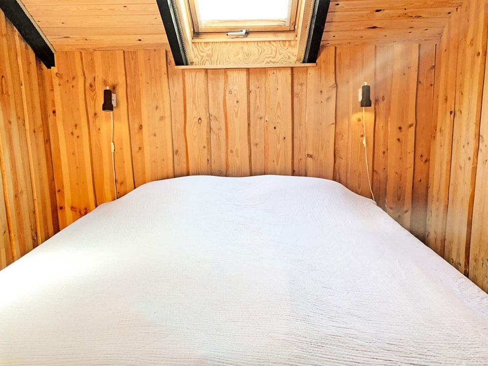 6 Person Holiday Home in Aakirkeby view 3