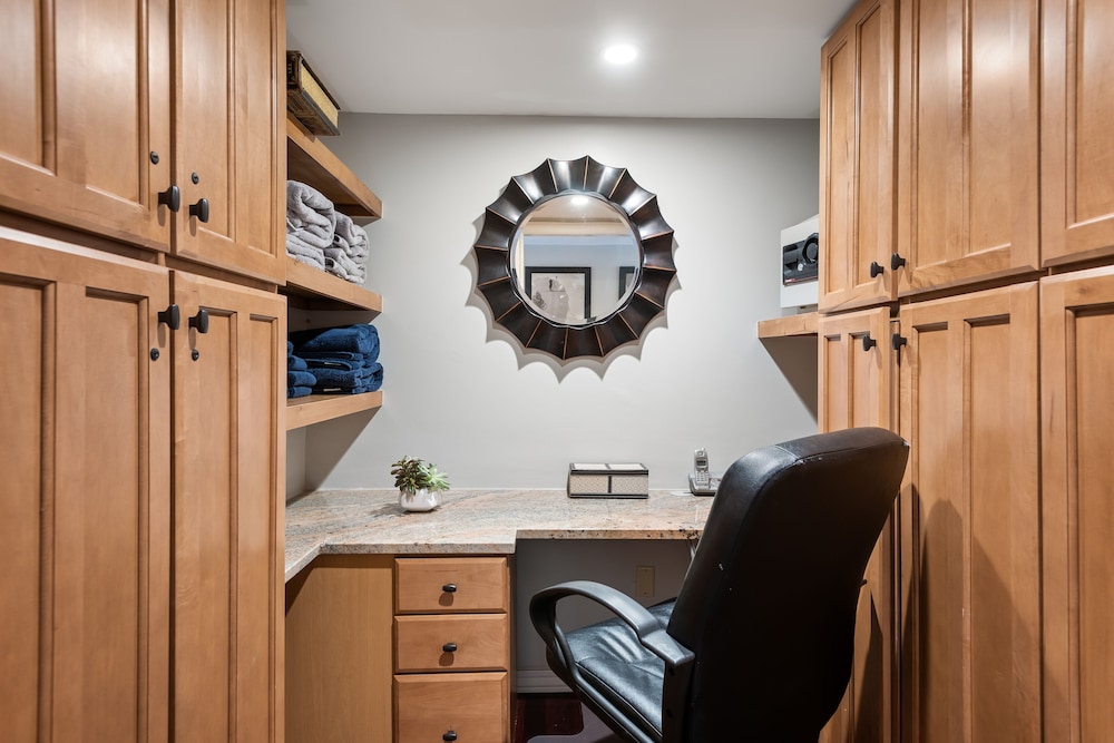 Aspen Snowmass Alps Apartments