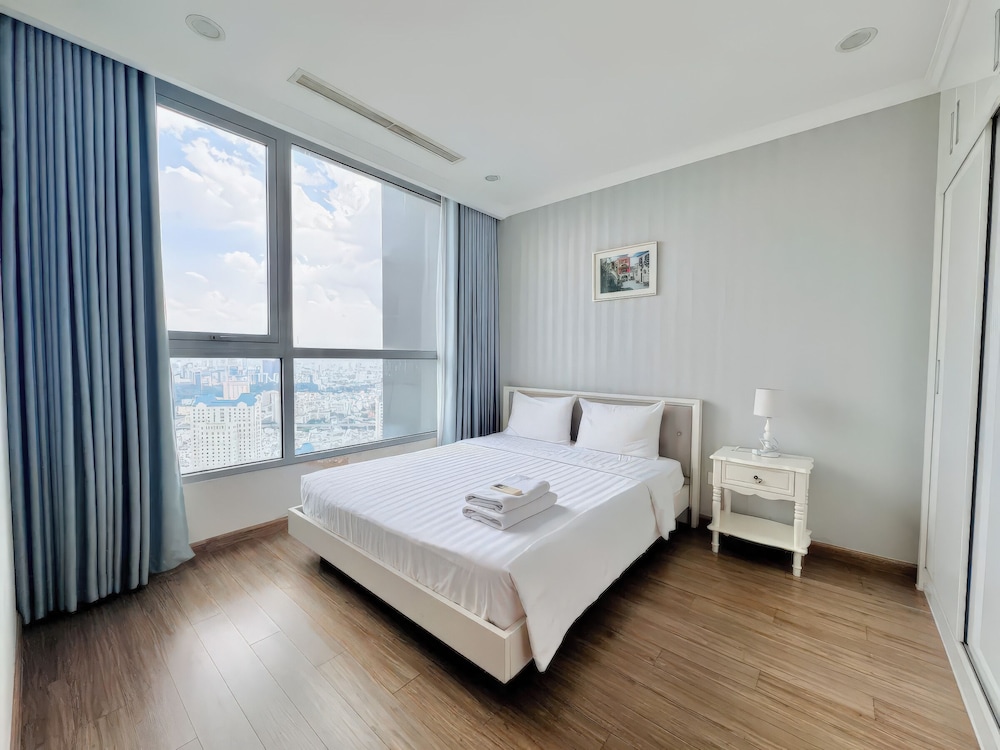 Urban Zen Saigon - Vinhomes Landmark 81