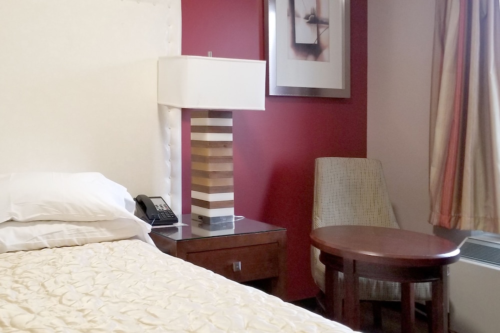 Le Grand Kent Motel