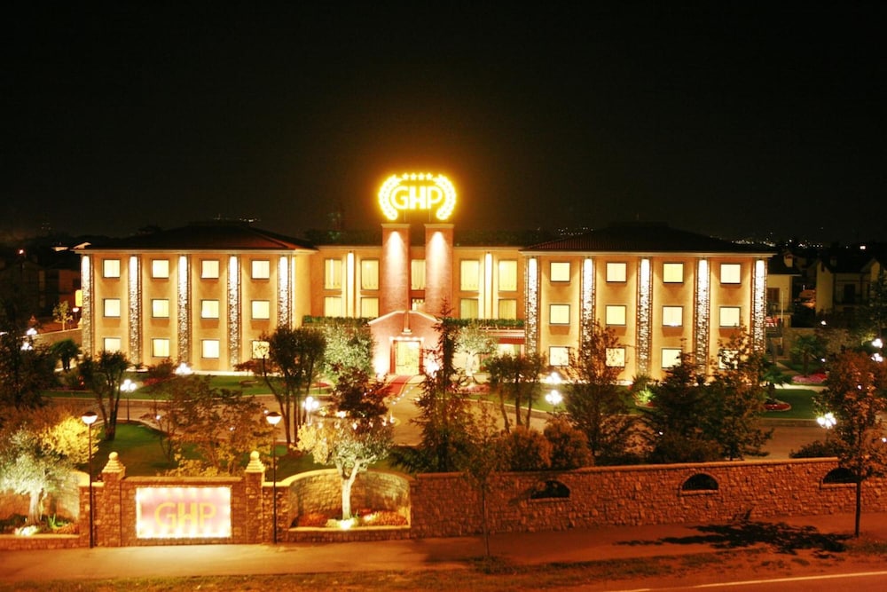 Grand Hotel del Parco - Bergamo Airport