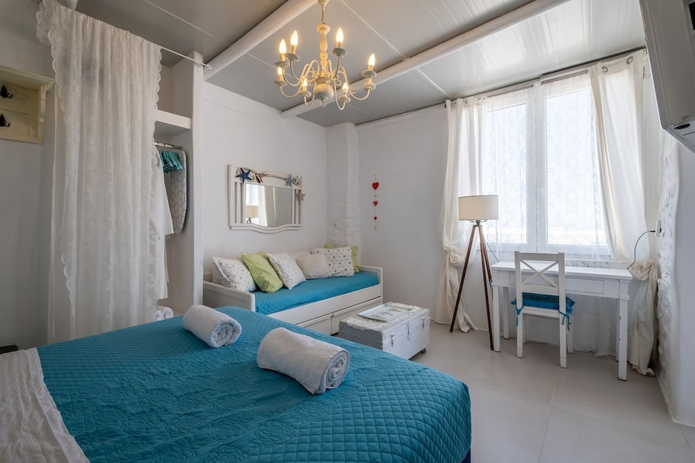 Votsalaki new Studio in Parikia Paros