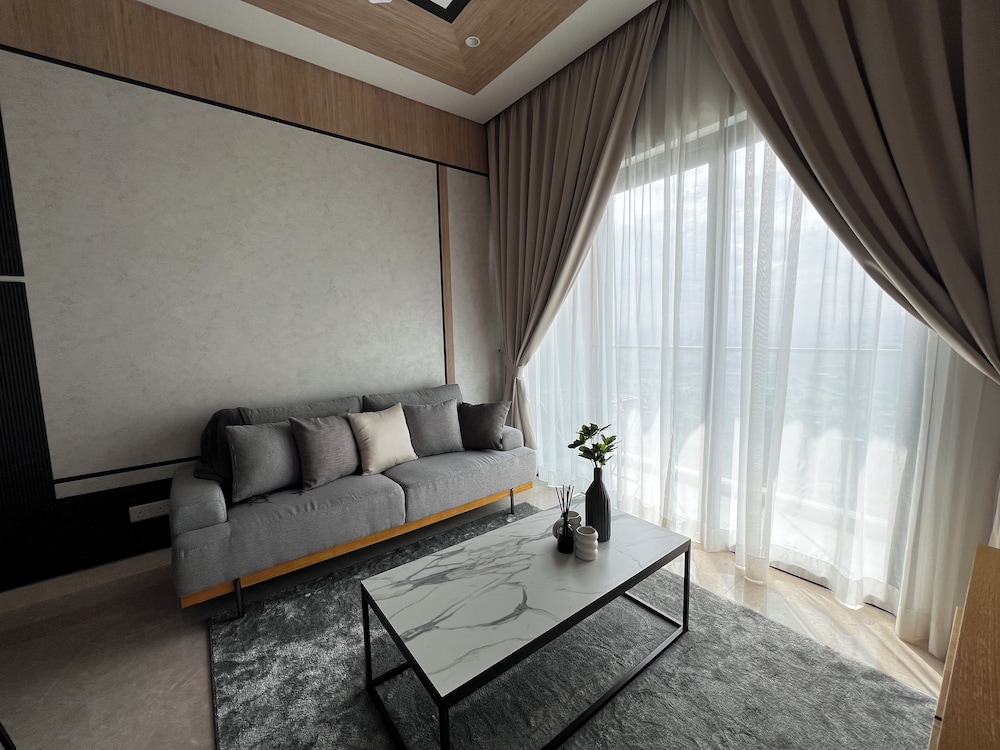 BBCC Lucentia Residence by Kay-Stay