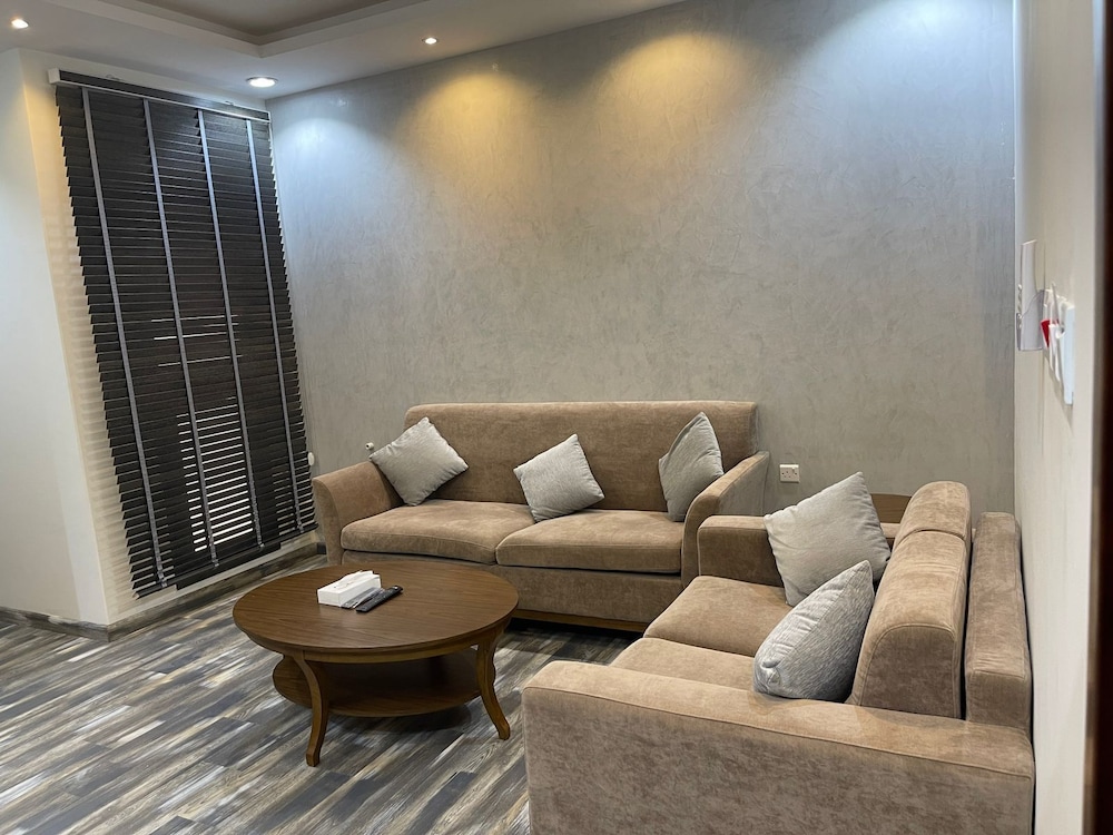 New Holiday Serviced Apartments