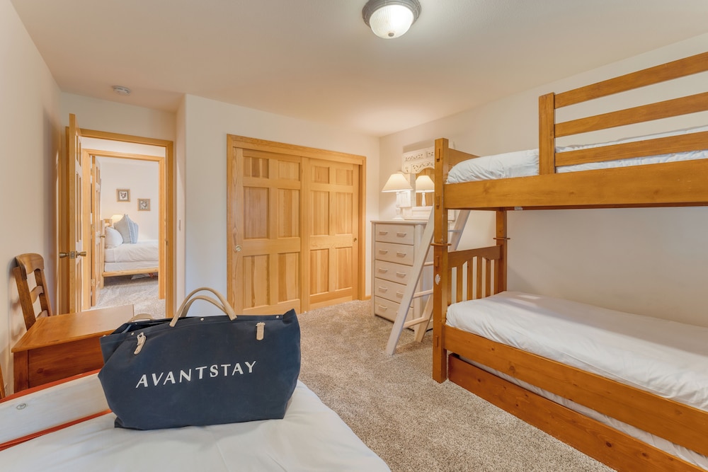 Tahoe Vista by Avantstay Central Location + Patio