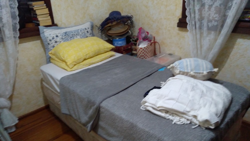 Anemon Ozdemir Bag Evi