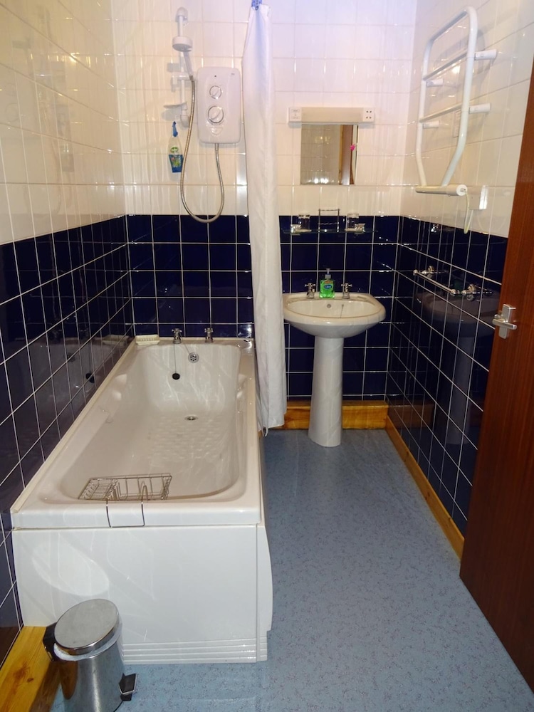Photo 46