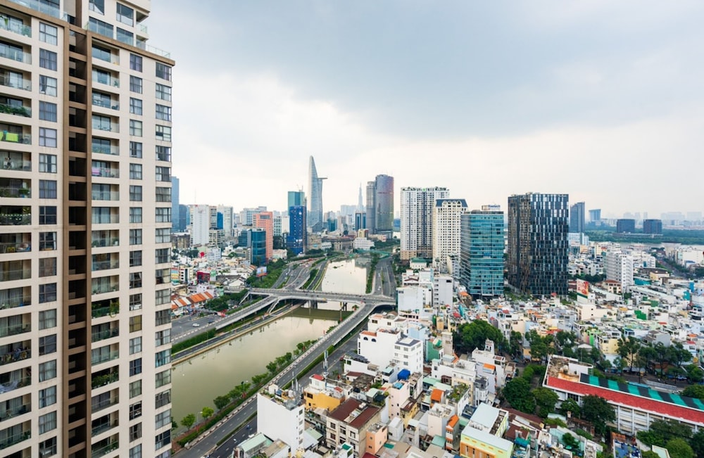Otis Millennium Saigon Balcony Apartment